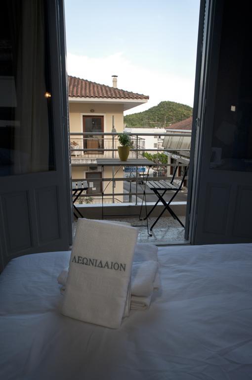 Leonidaion Guesthouse Olümpia Szoba fotó Aeon Aeon